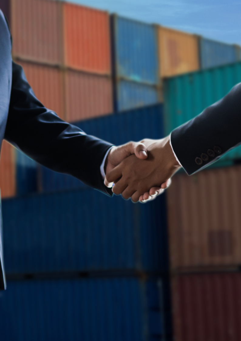 Empresarios Comercio Internacional llegando a un acuerdo- FP Fomento
